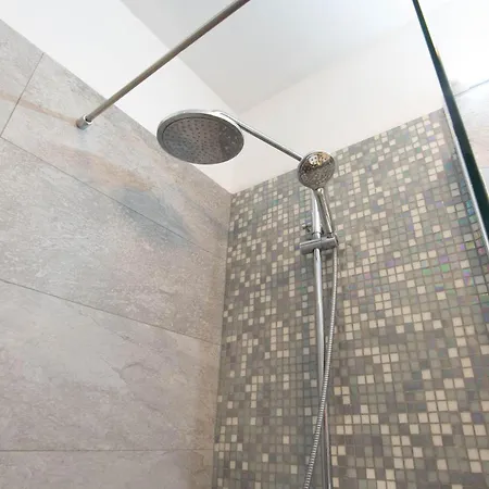 Beautiful In With Wifi Kostanje